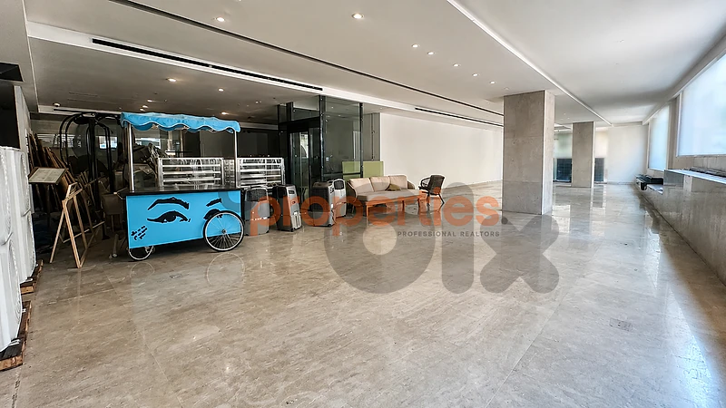Showroom For Rent In Downtown Beirutصالة للايجار في وسط بيروت–CPBHS146
