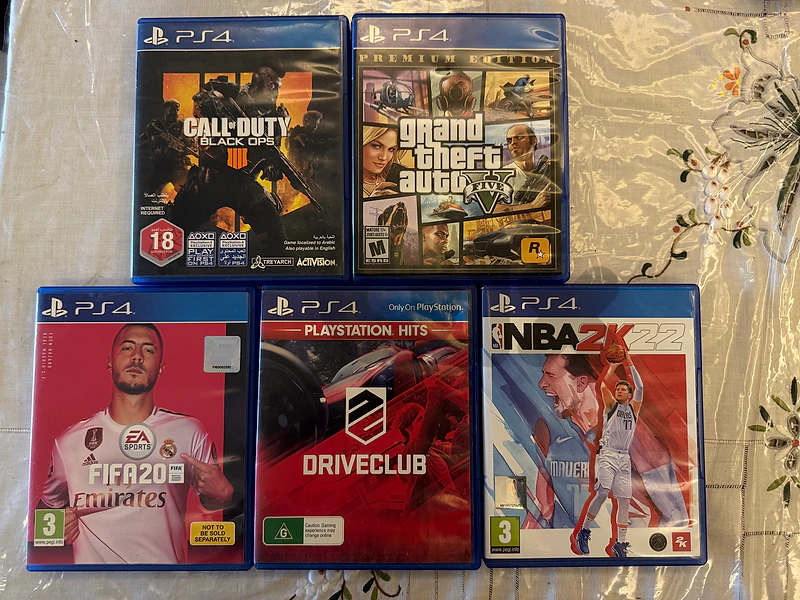 ps4 slim 1TR