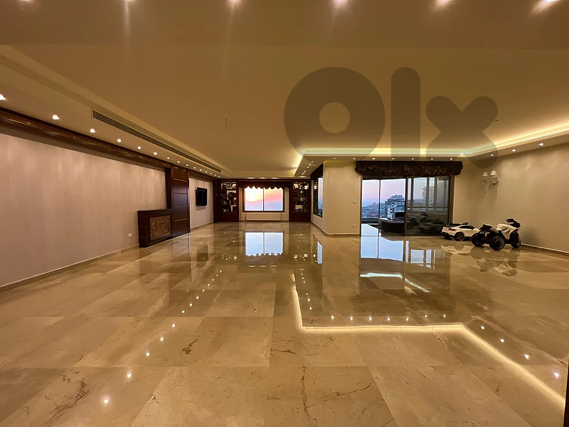 GMK284SS - Apartment For Sale In Sahel Alma - شقة للبيع في ساحل علما
