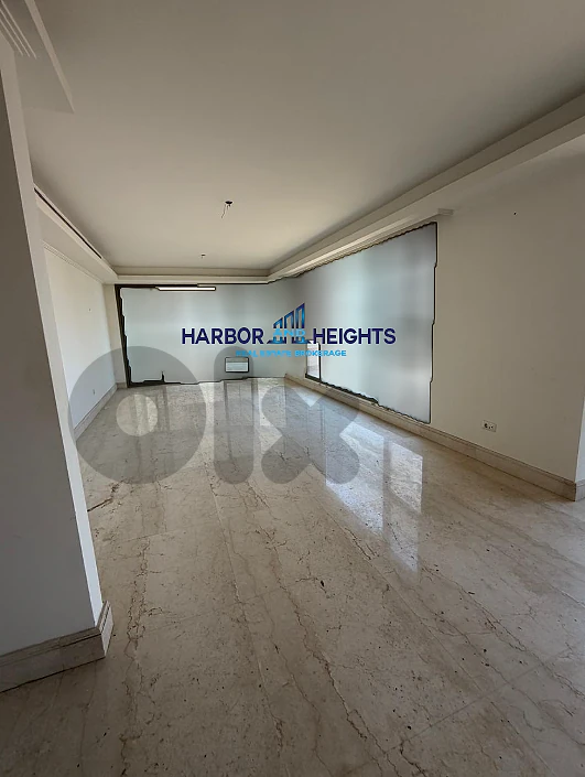 Apartment for Sale in Ein El Mrayse - شقة للبيع في عين المريسة