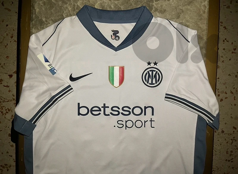 inter milan scudetto kit materazzi 23