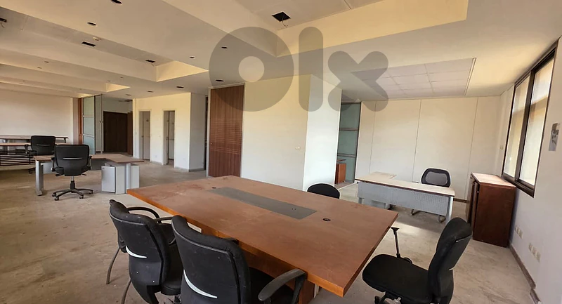 AH-HKL-594 Office 300 SQM for Rent – Downtown Beirut