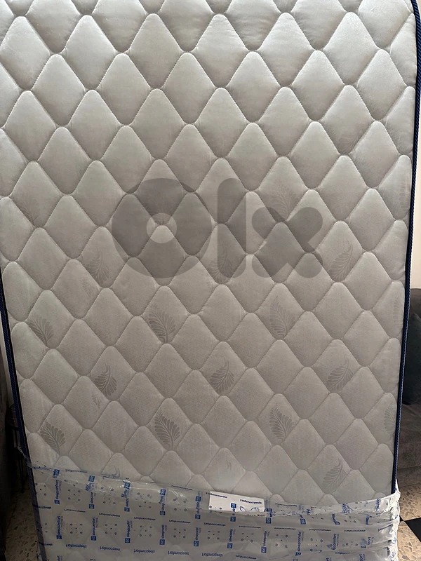 matress jdide used 2 days