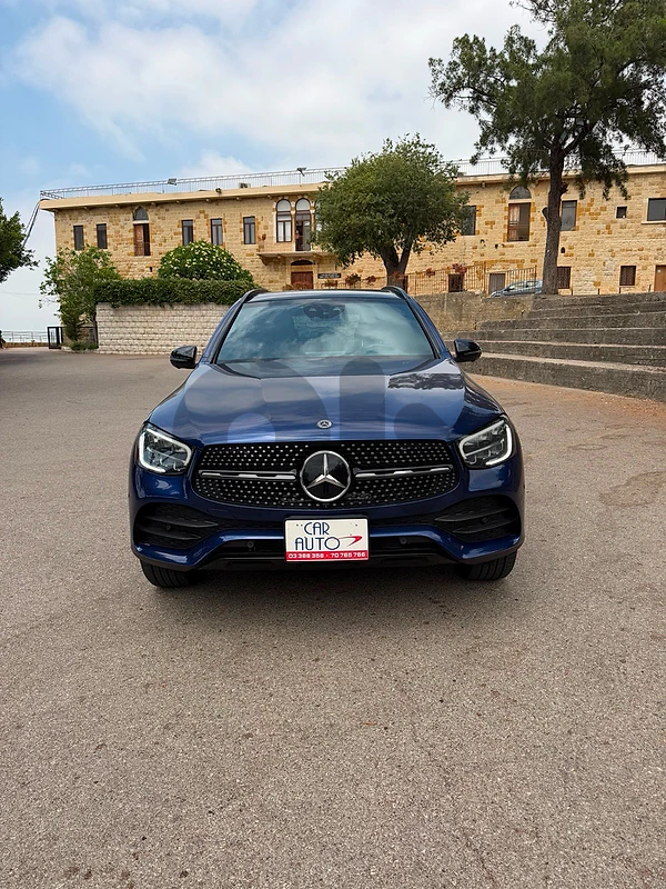 Mercedes-Benz GLC-Class 2021