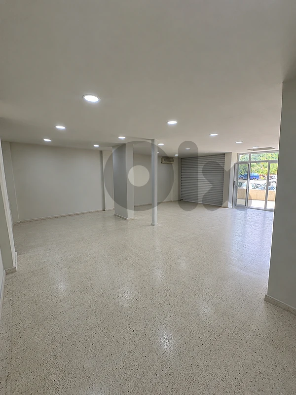 FOR RENT – 200 SQM SHOWROOM IN ANTELIAS