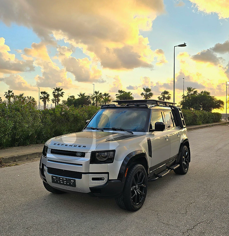 LAND ROVER DEFENDER 110 FIRST EDITION P400 2020 LOW MILEAGE