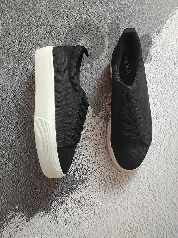 Shoes pull & bear brance size 39 / $15