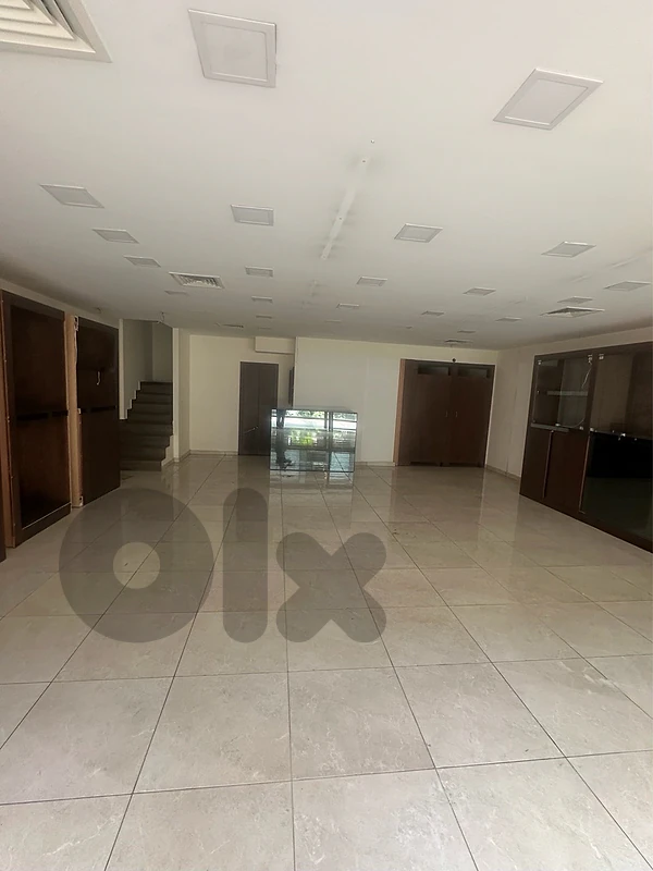 Shop for rent verdun main street محل للايجار في فردان شارع رئيسي