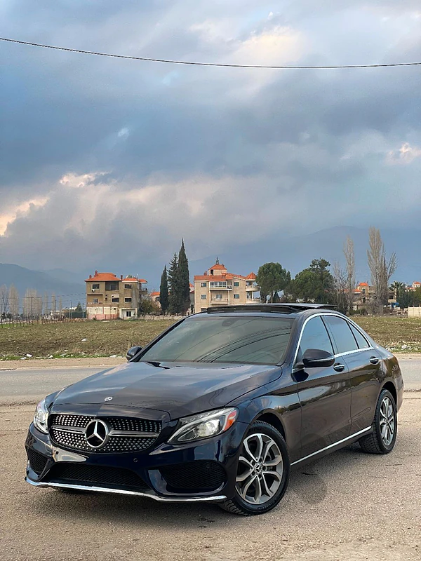 Mercedes-Benz C-Class 2018 C300 4Matic