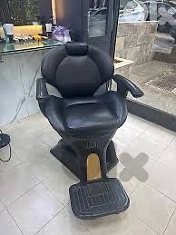 salon barber chair- كرسي للحلاقة أو المكياج
