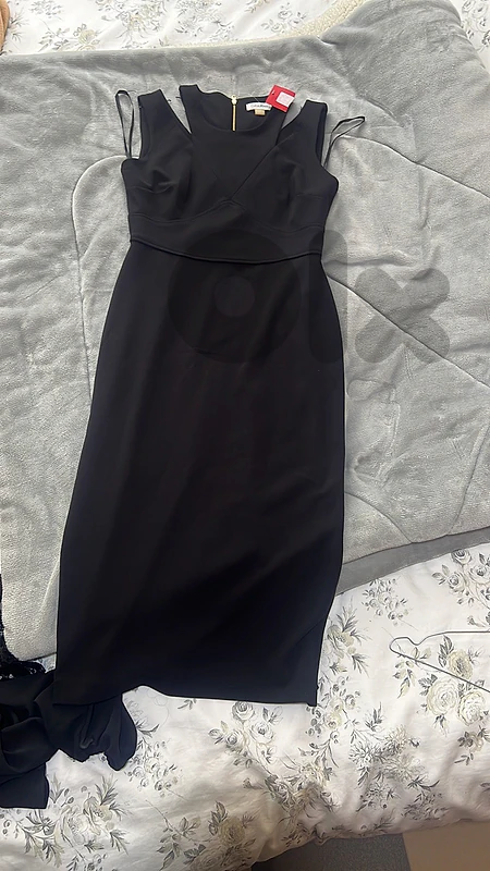 black dress