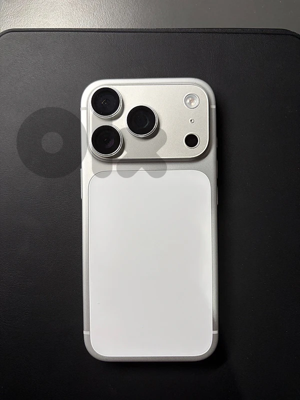 iPhone 17 Pro – 256GB – Silver (eSIM)