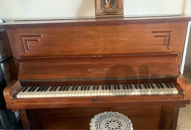 Windsor piano