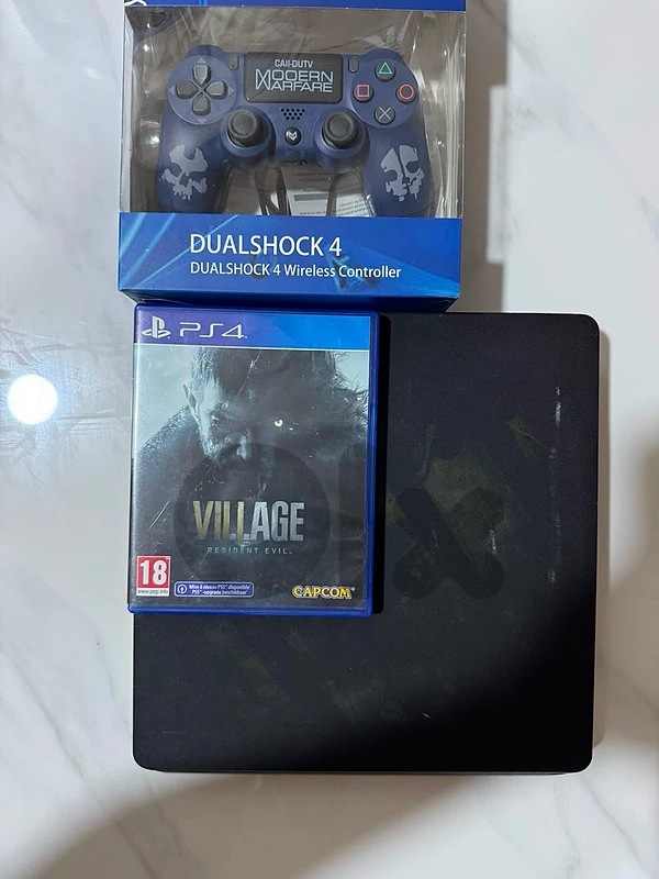 ps4 slim used ps4 slim used