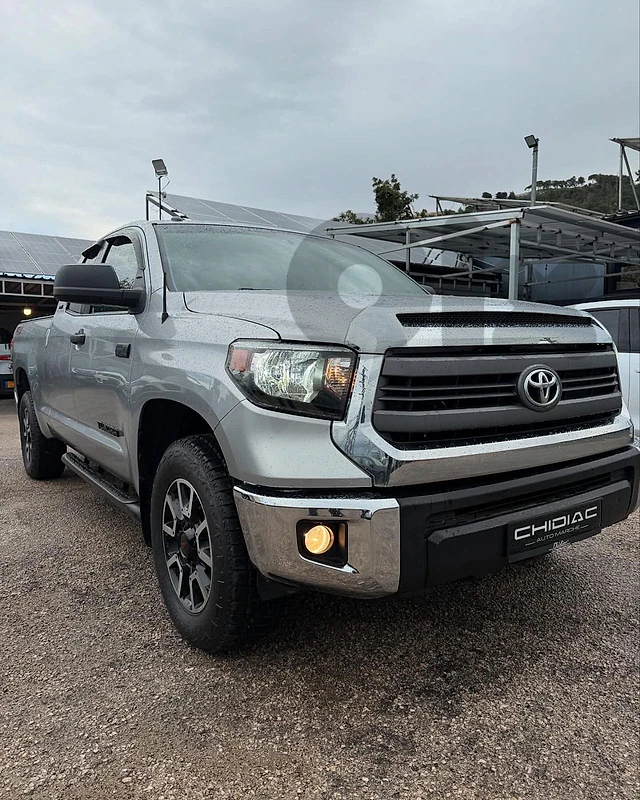 Toyota Tundra 2016