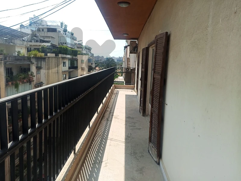 شقة للايجار في بداروApartment for rent in Badaro