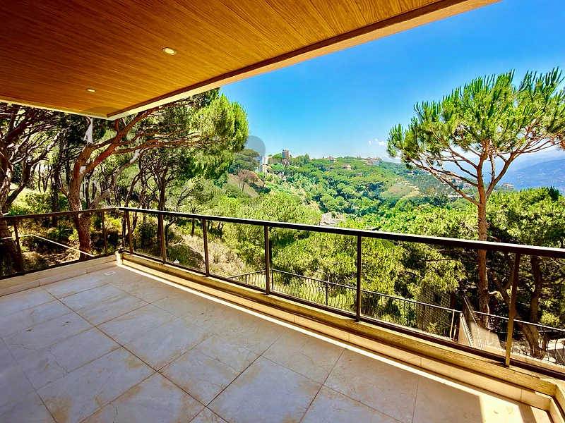 Brand-New Apartment 175 sqm for Sale in Broumana