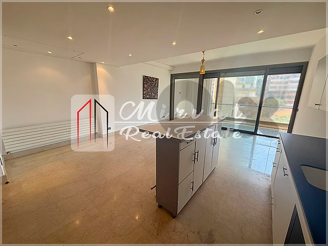 Gemayzehl2 Bedrooms Modern ApartmentlWith Balcony