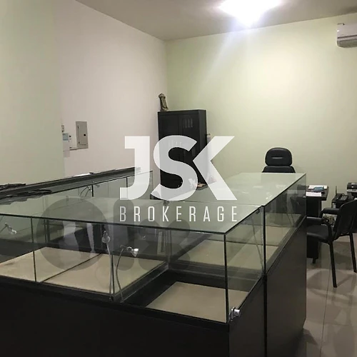 L21878 Office For Rent in Hazmieh