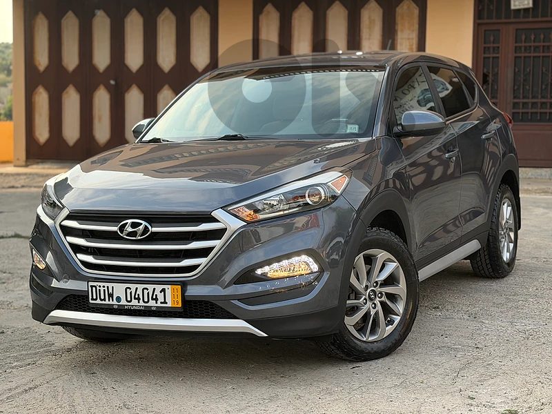 Hyundai Tucson model 2018 4x4 super clean