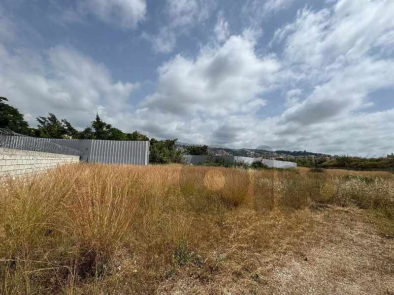 Industrial Yard for Lease – Choueifatساحة صناعية للإيجار في الشويفات
