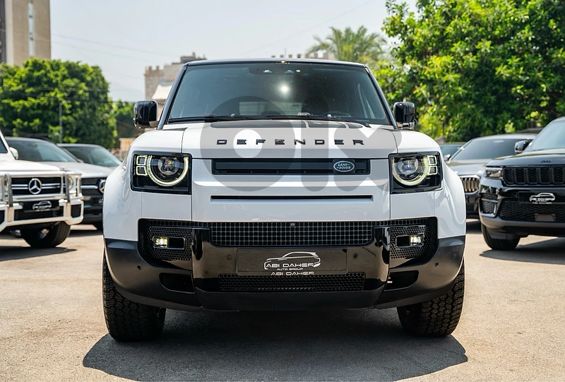 Land Rover Defender 2023