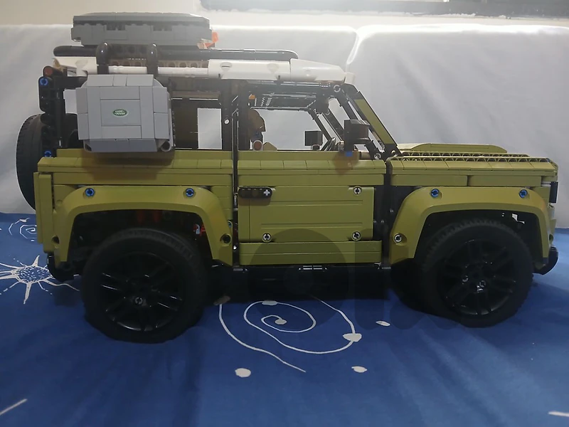 lego defender