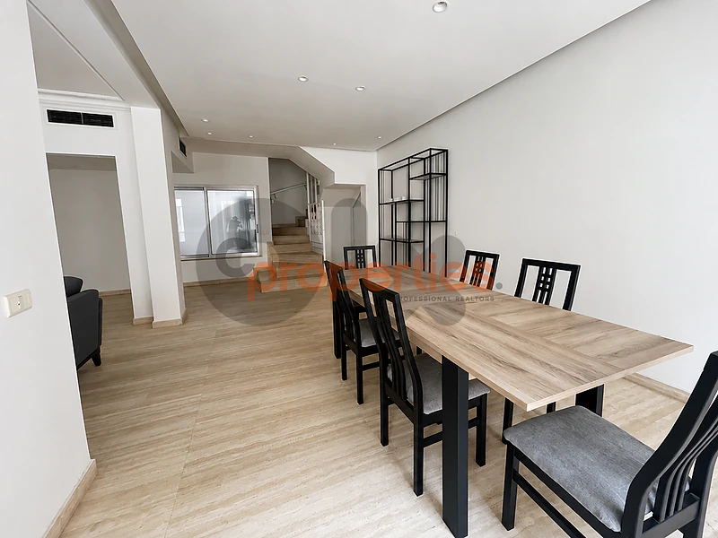 Triplex for rent Achrafieh Sursock  تريبلكس للإيجارالأشرفية – CPBPK44