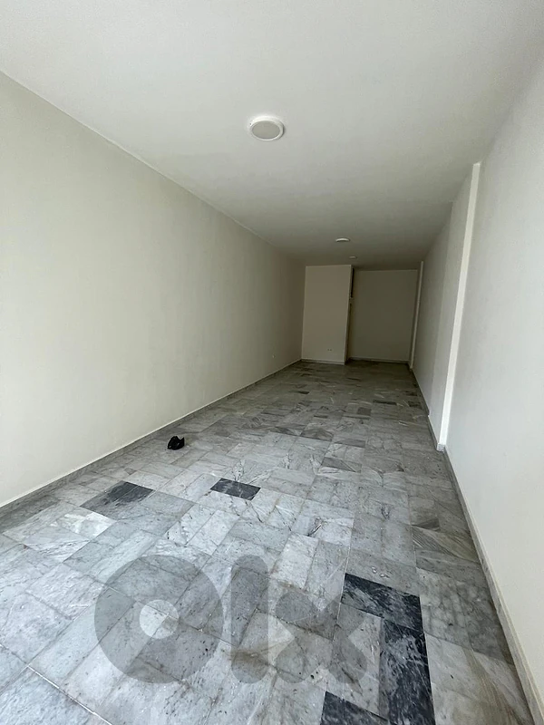 Shop for Rent in Mansourieh.