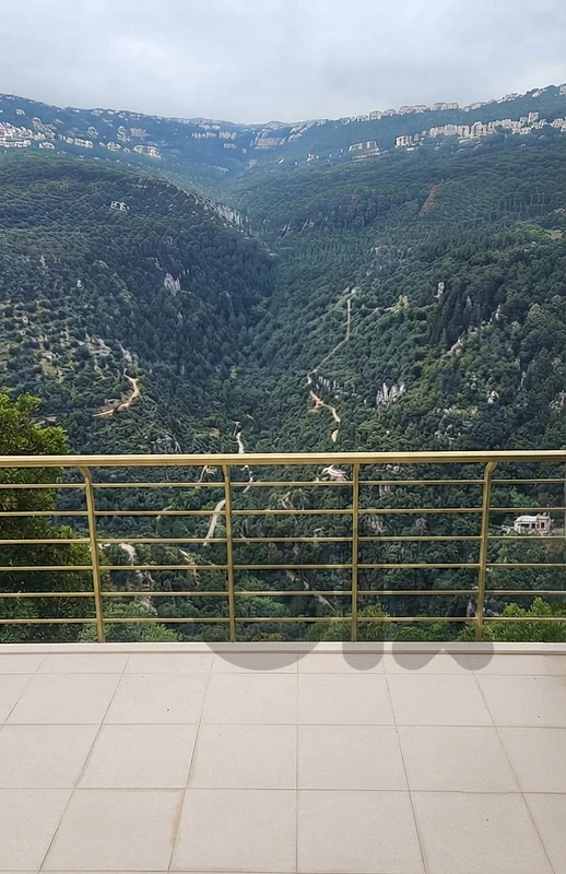 GMC296AJ Triplex for sale in Monteverde - تريبلكس للبيع في مونتيفيردي