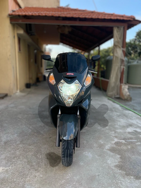 honda silverwing 600