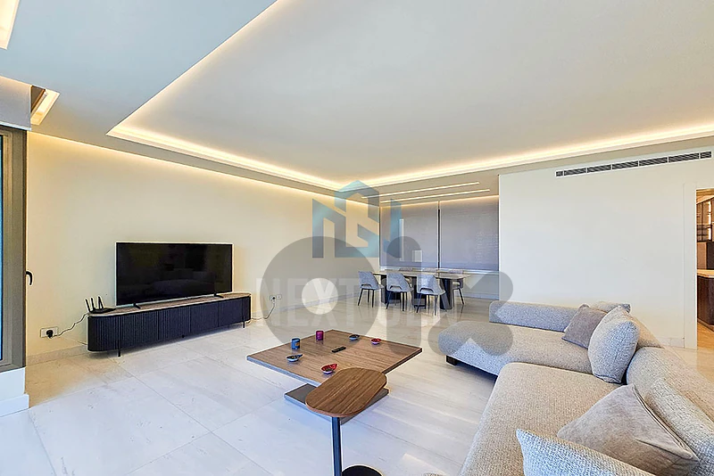 Apartment for Sale In Gemmayzeh | شقة للبيع في الجميزة