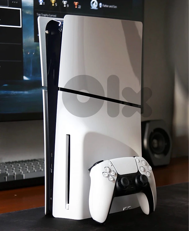 PS5 SLIM 1TB USED LIKE NEW