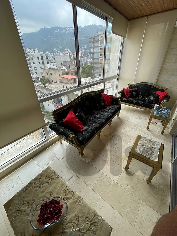 Full living room + tables