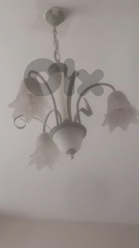 ثريا حاله ممتازه للبيعchandelier for sale