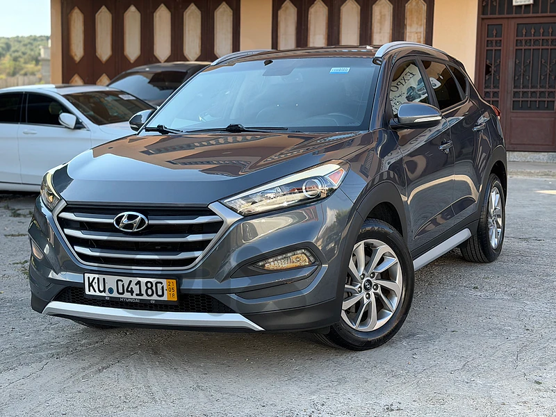 Hyundai Tucson 2018 Limited 4x4 Full options