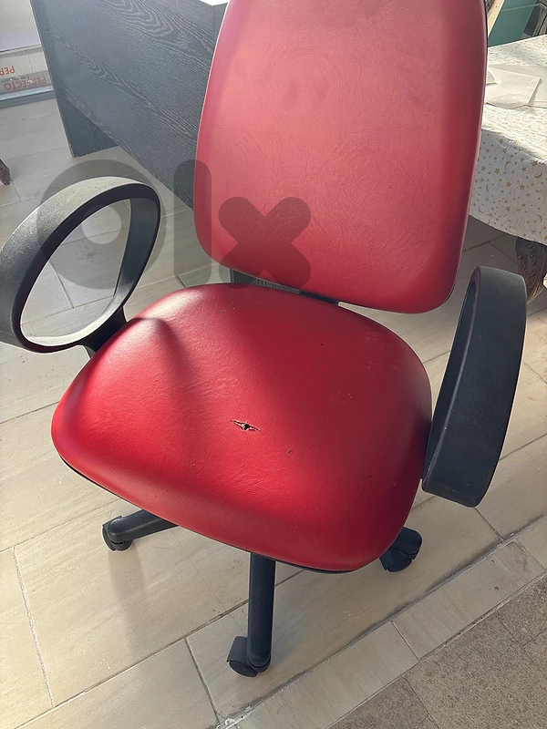 desk chair