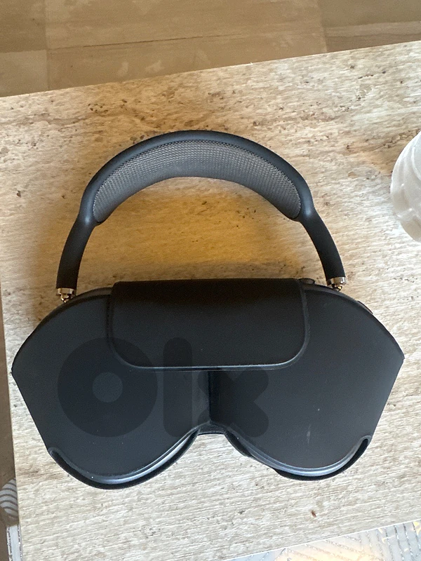 Used Airpods Max