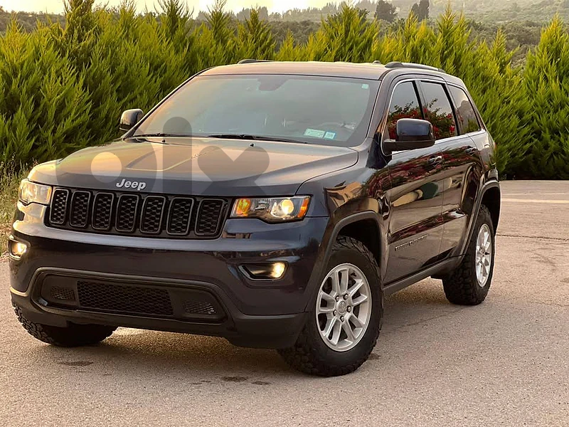 Grand Cheroke Laredo 2018