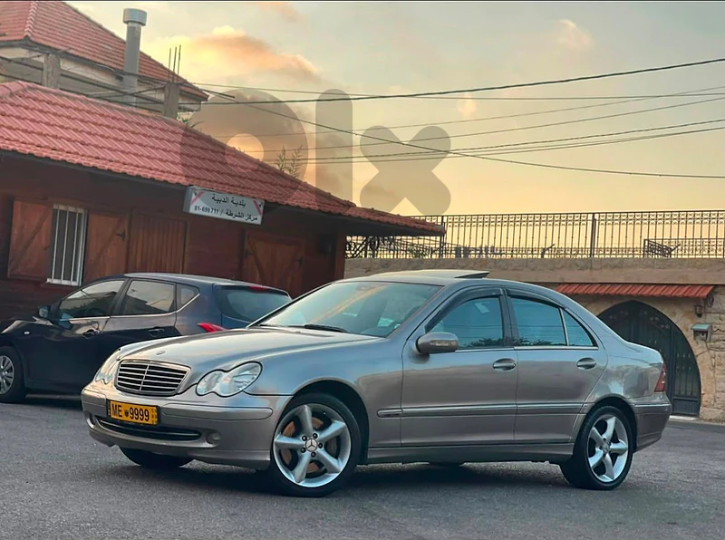 Mercedes-Benz C-Class 1900 ميرسيدس