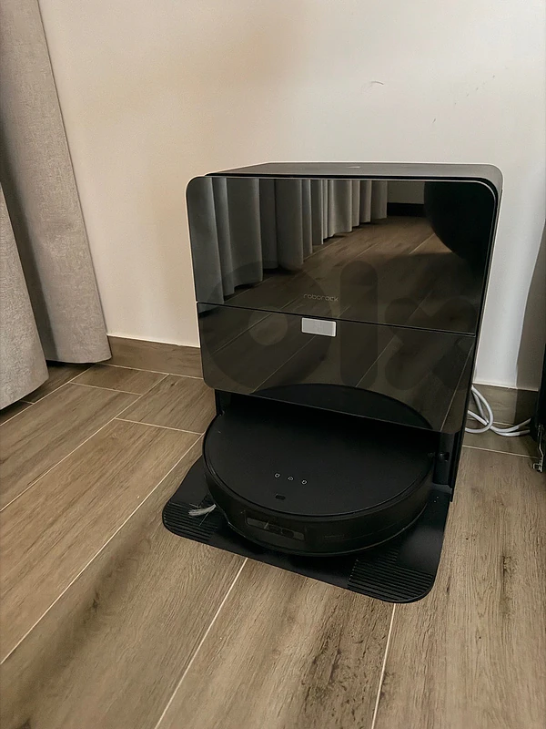 ROBOROCK SAROS10 ROBOT VACCUM MOP ROBOROCK SAROS10 ROBOT VACCUM MOP