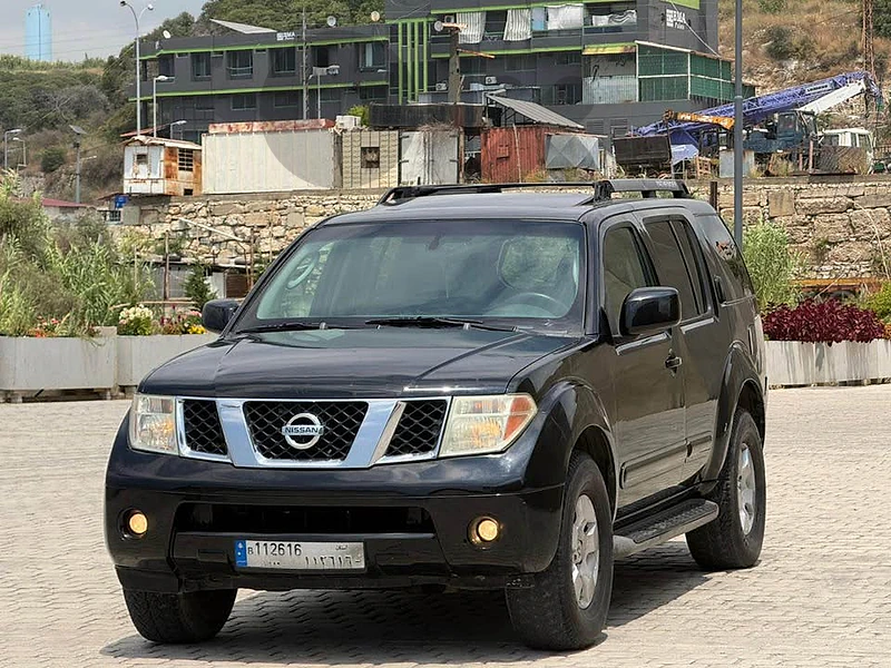 Nissan pathfinder 2005 SE 4x4