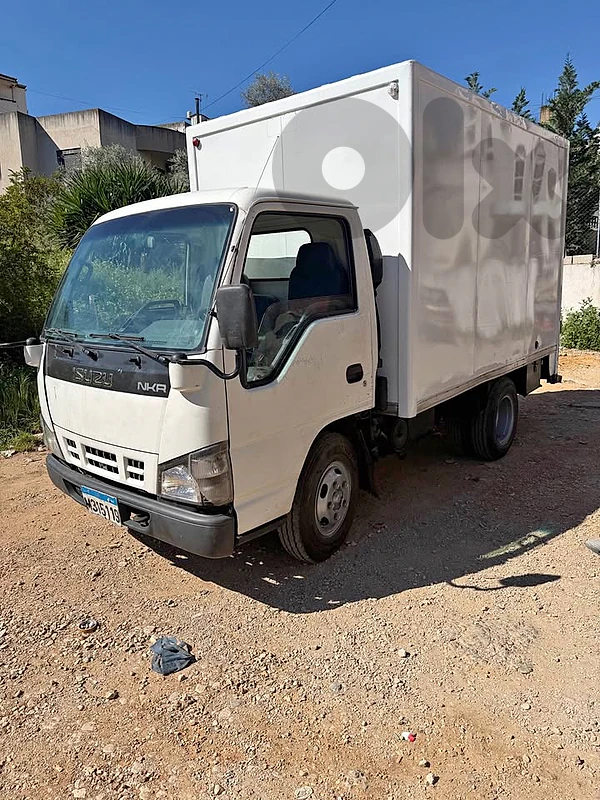 Isuzu 2016