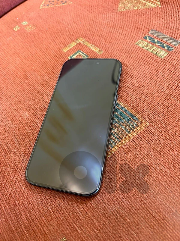 Iphone 16 pro 256 like new - battery 100%