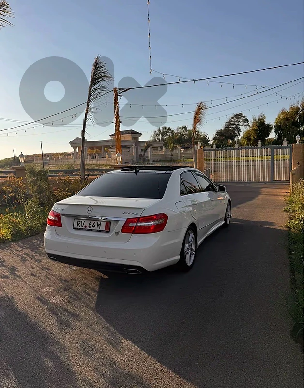 Mercedes-Benz E-Class 2012 w212