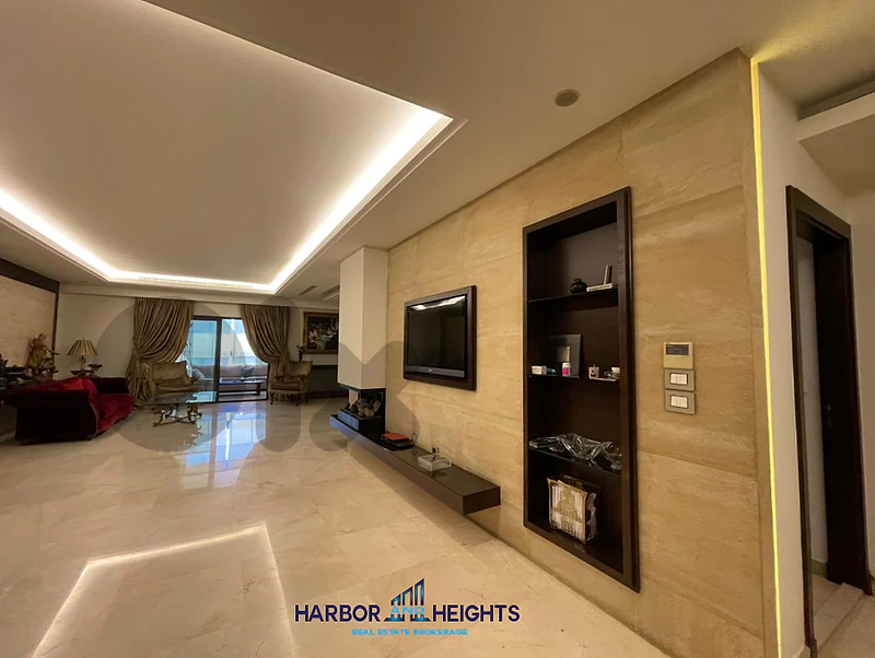 Apartment for Sale in Hazmieh - شقة للبيع في الحازمية
