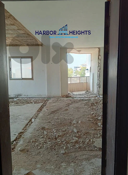 Apartment for Sale in Hazmieh - شقة للبيع في الحازمية