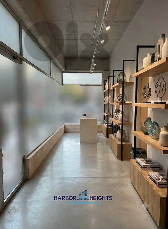 Shop for Rent in Downtown Beirut - محل تجاري للإيجار في وسط بيروت