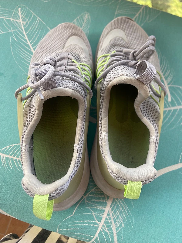 nike sneakers