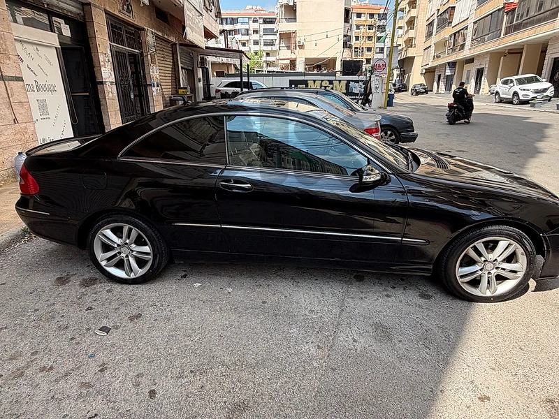 Mercedes-Benz CLK-Class 2008 350